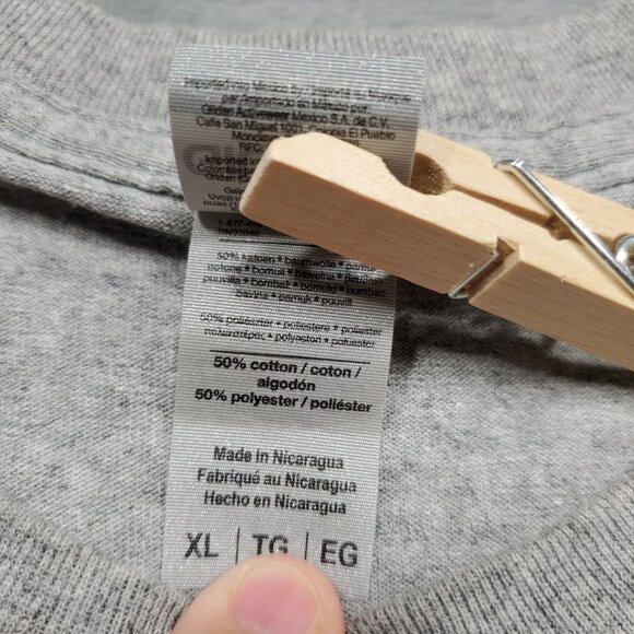 Throwback Salem Avalanche Baseball Graphic on Gray TShirt Men Sz XL Red Sox MiLB - Picture 4 of 7